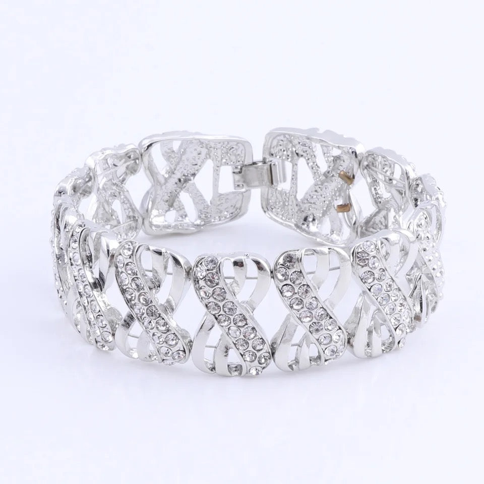 Legacy444Eternity 888 Jewlery Set