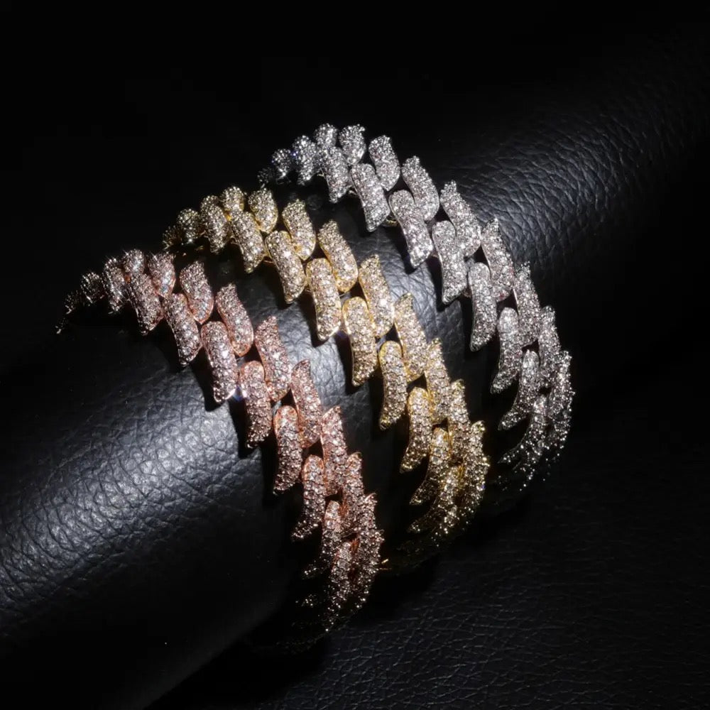 Smaat Feather Spyne 18mm Bracelets