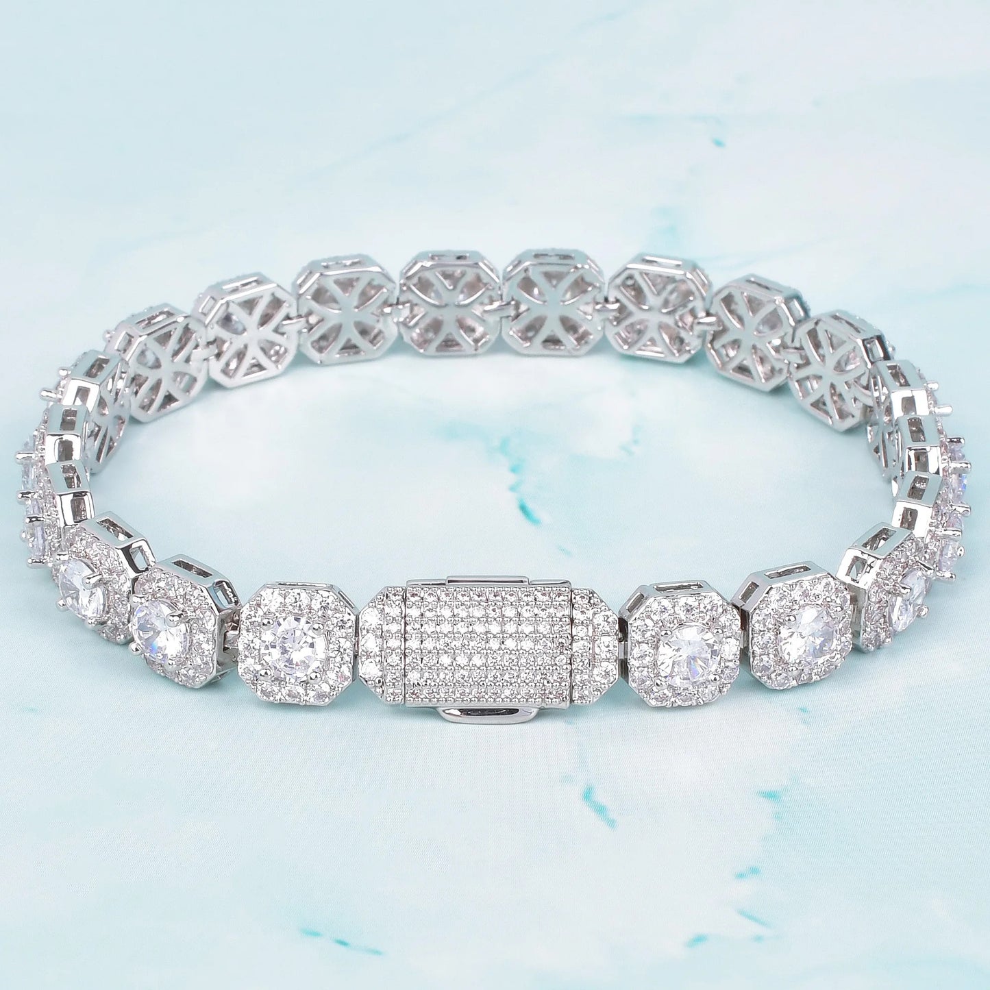 SWarovSP BRacelETs